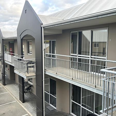 Shelby Motor Lodge Инверкаргил Екстериор снимка