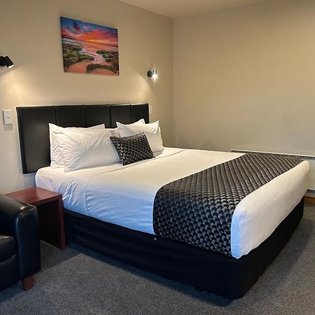 Shelby Motor Lodge Инверкаргил Екстериор снимка